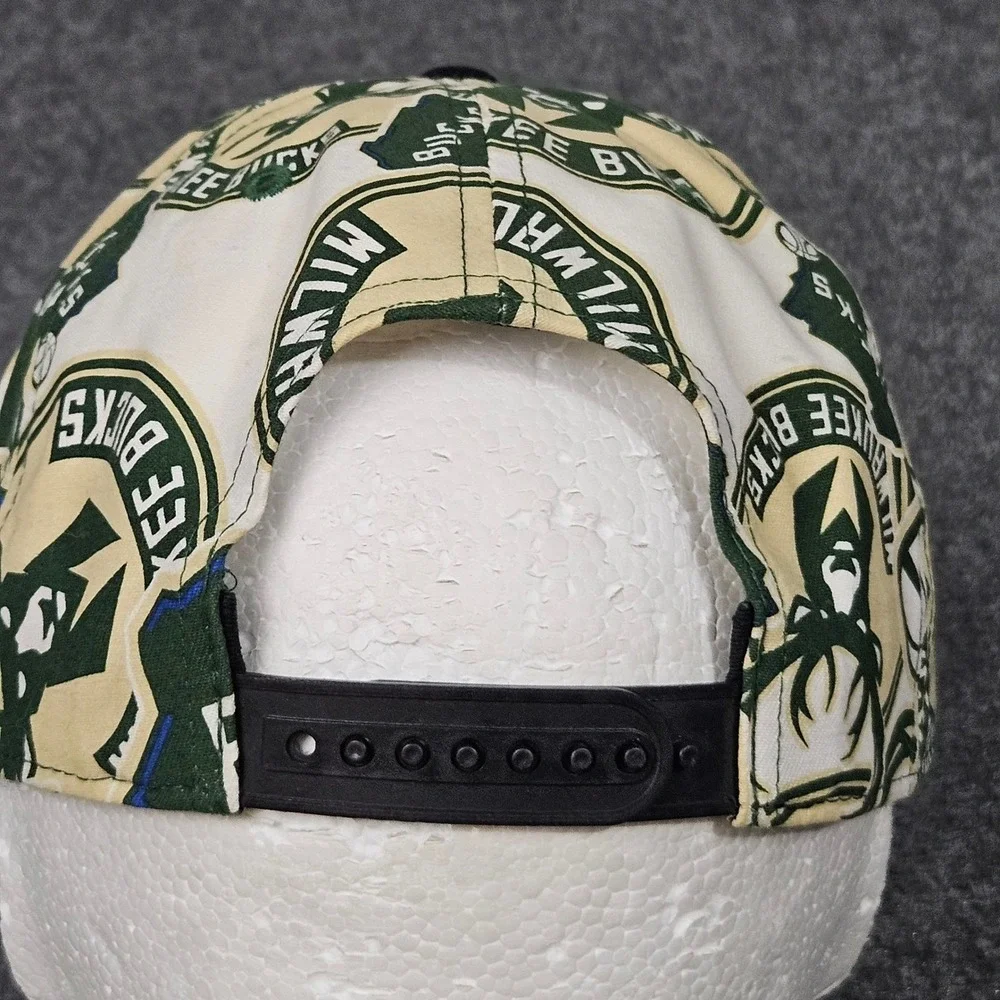 Milwaukee Bucks Hat Snapback Green AOP Wisconsin NBA 47 Brand Cap Basketball